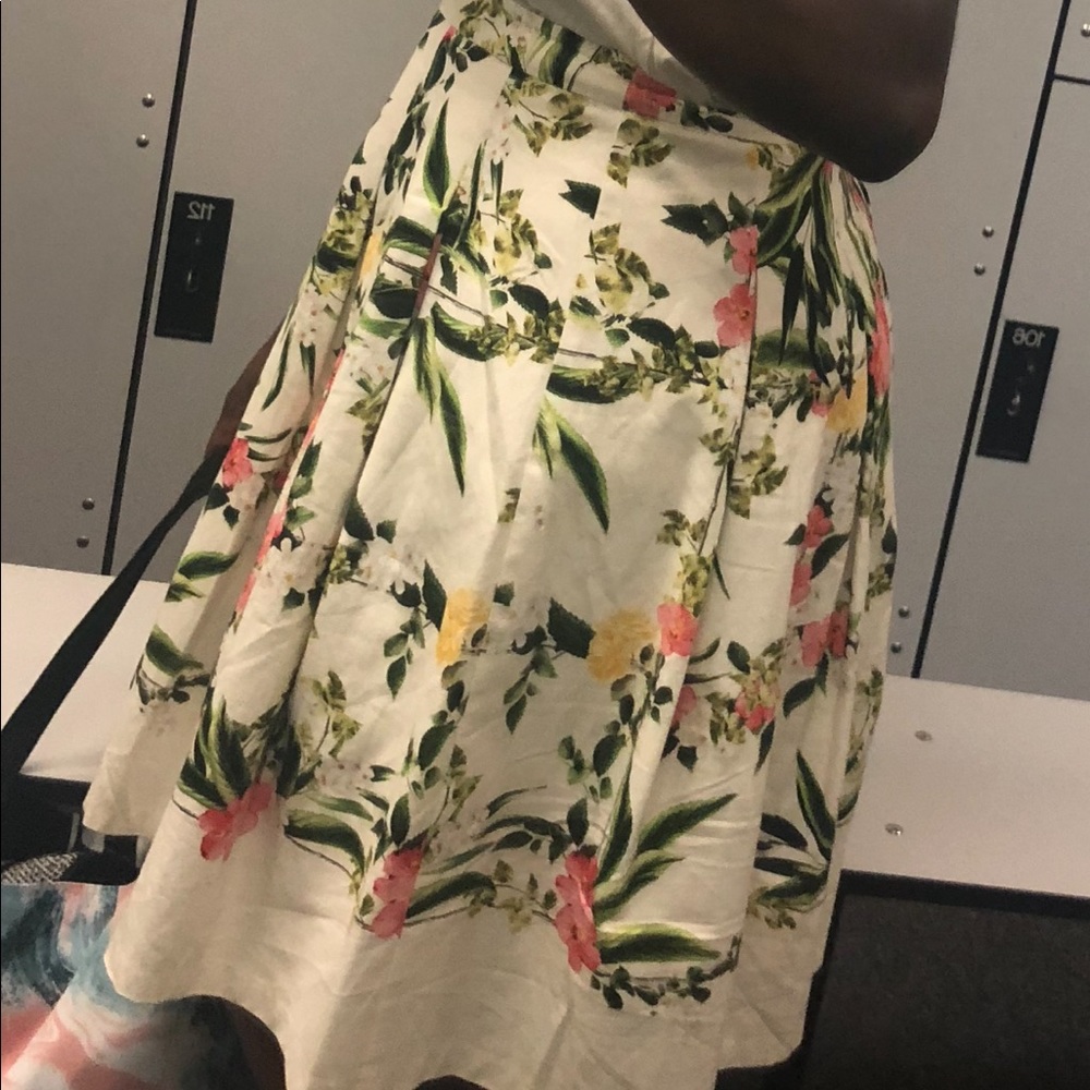 Floral Pleated Skirt